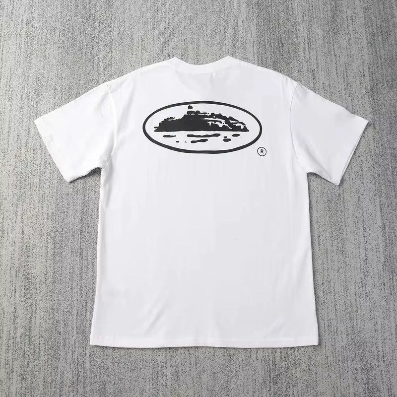 Classic Island Logo Art Trendy - Streetwear Brand With A Logo avaliação e preço